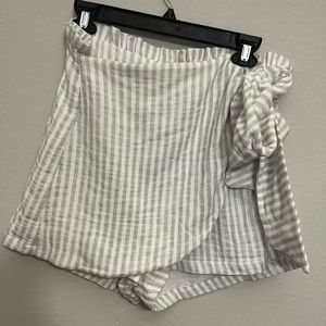 Pink lily boutique gray and white striped skort